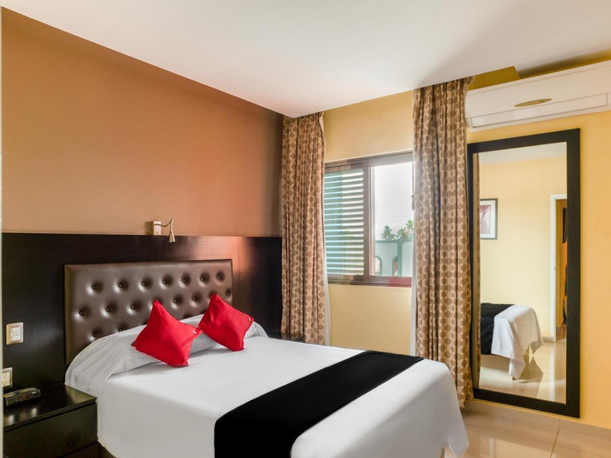Veracruz Suites Hotel 외부 사진